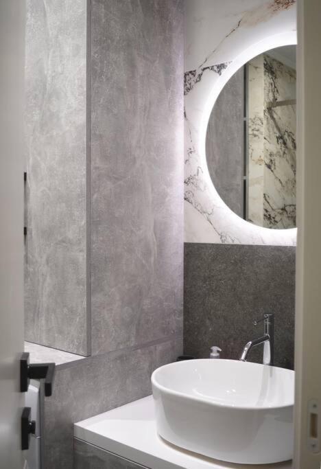 Sphinx Apartment Durrës Kültér fotó